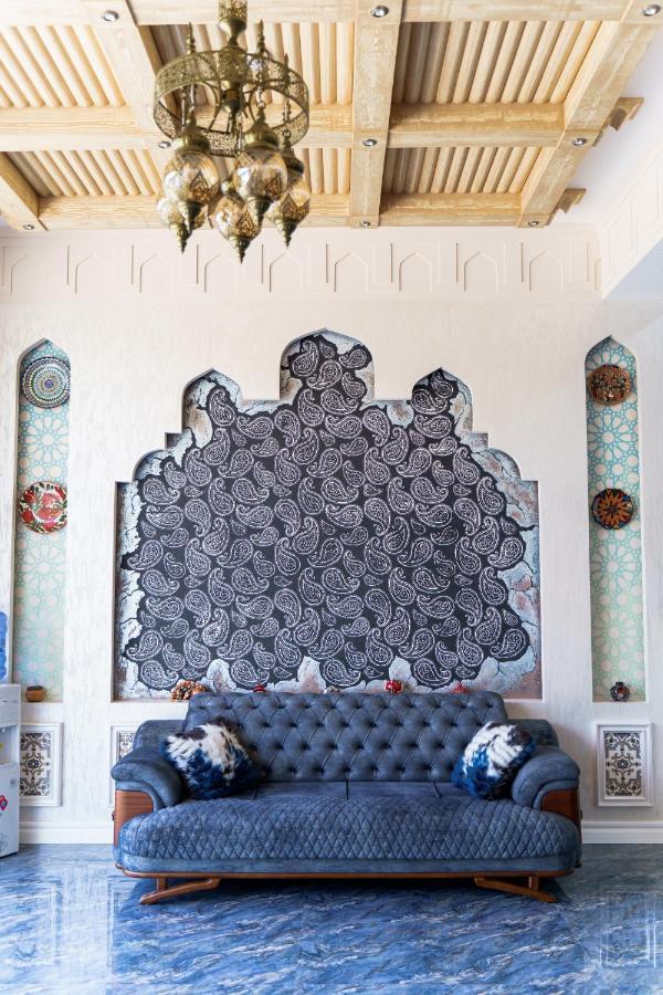 Ayniy Hotel Samarkand Buitenkant foto